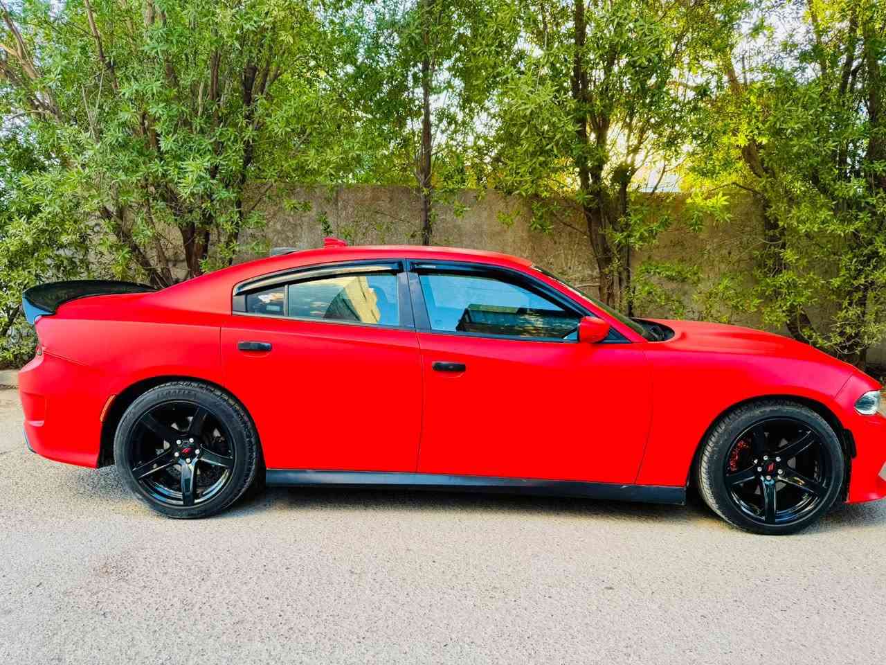 سلام عليكم
جارجر  2017 هزه جديده ورقم جديد 
السعر : 185$ وبيه مجااال

اتصال :   ***********

المحرك :-  5700 🚀✈️

تو ويل 

المواصفات :-  فول من عدا الفتحه 

بصمه 

شفتات ستيرن

شاشه كبير 

سماعه ALPiNE

كشن كهرباي 

بصمة ابواب+ صندوق

تبريد قطعتين

كشن حضن بلادي 

ستيرن هيتر

مرايات هيتر 

كاميرة دواره

Light Led+ بيلادي زنو
حساسات خلفية 

سياره حادثه البنيد وربع جاملغ 

سياره مغلفه برتقالي 🍊؟ اصل لون احمر ! سياره مرفوق سونرين 2 ب منشور

مكان السيارة بغداد  السيديه

السيارة رقم اربيل بأسمي تريد تحويل مباشر
