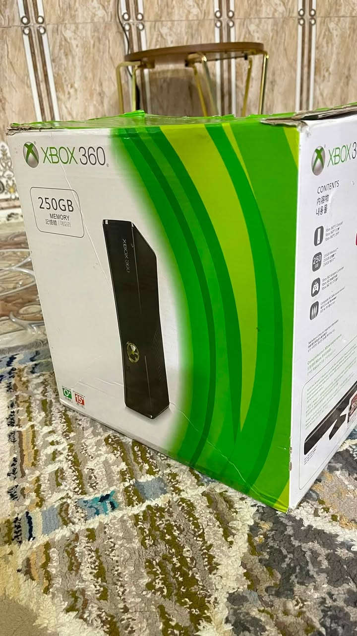السلام عليكم 
اكس بوكس 360 بحاله جيده نضيف متروس اللعاب
وياه يدتين والباكيت مالته ومحوله تشغيل يعني جاهز من كلشي
سعره 130 وبي مجال 
خور الزبير
***********
