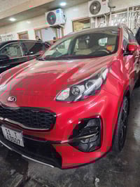 سبورتج ٢٠٢٠ مكفولة ماعدا شخط بلباب  gt line فول ٠٧٧١١٠٧٠٧٠٣