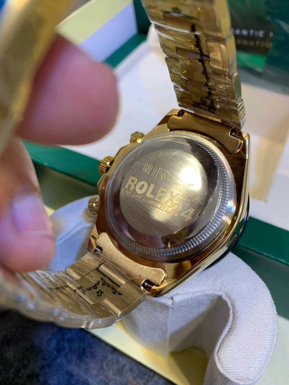حتى اذا متشتري لايك منك دعم الي واكون ممنون الك
رولكس دايتونا مختومة ذهب عيار 18 مختمة من كل مكان وزن ثقيل سناتر شغالة نظام ستوب ووتش رياضي وعداد شهري مقاومة للماء زجاج زفير ضد الخدوش اميال وارقام لامينوس تجي مع كافة الملحقات ( علبة كبيرة + كرت ضمان لمدة سنتين طلاء ومكينة + دفتر تعريفي + شهادة مختومة + ميدالية رولكس ) مزاد يبدي من 60 اي رقم جوه 60 ممحسوب مزاد بـ 11 ينتهي
توصيل 5 لجميع محافظات العراق


**إذا كنت صاحب هذا الإعلان وتريد حذفه لأي سبب، رجاءا أرسل رسالة إلى الدعم الفني**