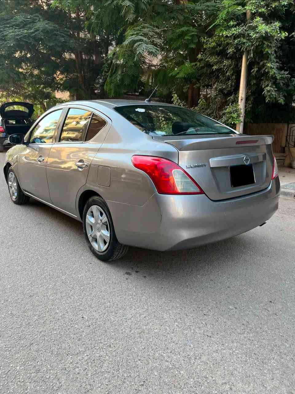 Nissan sunny 2021
اول فئه 
رشه كلها م عدا السقف 
عداد ٢٠٠ الف 
مكنه و فتيس ولا كلمه 
تكييف تلاجه 
رخصه سنتين مرور المقطم 
لا تحتاج اي مصاريف نهائي 
مطلوب ٥١٠ قابل للتفاوض بعد المعاينه 
للتواصل / 01142023019


**إذا كنت صاحب هذا الإعلان وتريد حذفه لأي سبب، رجاءا أرسل رسالة إلى الدعم الفني**