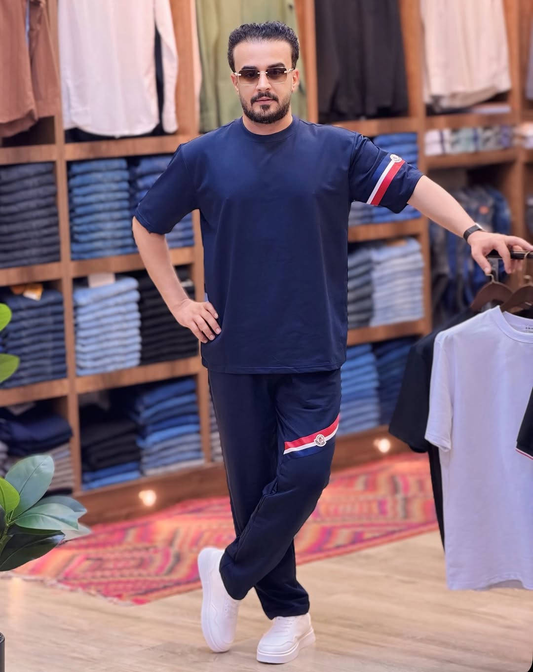 ✨ Rezhwan✨
👔 لەگەڵ ئێمە شیک پۆش و براند پۆش بە 🛍️
📍 ناونیشان: سلێمانی - ناوبازار - تەلاری نەقیب - دکان ژمارە 61-62
🔶 العنوان: سليمانية - عمارة نقيب - رقم محل 61-62
🚖 گەیاندنمان هەیە بۆ هەموو عێراق 🚖
توصيل متوفر لكافة محافظات العراق 🚕
📞 پەیوەندی / للاتصال:
***********
***********
