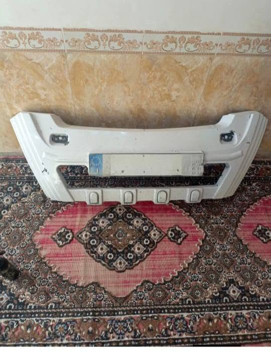 سلام عليكم غراض ستاركس لبيع جامة خلفيه ...ماطور ماسحه خلفي..مصطره شارب.. دبل دعامية شكل قديم ..دعاميه خلفيه بس بيه ماسكه طاكه  مكاني نجف الحيدرية استفسار على رقم ***********  الاسعار كلها مناسبه
