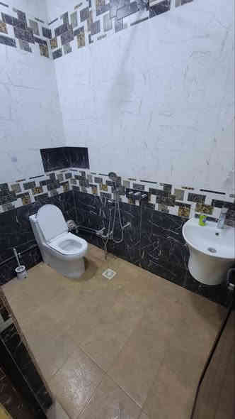 للأيجار في السيدية
🏢 شقة للإيجار في السيدية

📏 المساحة: 80 متر
🏠 الشقة نظام دوبلكس

تتكون من:
🛏️ غرفتين نوم
🍽️ مطبخ
🛋️ صالة
🚿 خدمات

🧱 الشقة معزولة عزل تام

📞 للاستفسار أكثر:
🔹 مراجعة مكتب أرض القمة للوساطة 
العقارية

📱 الاتصال عبر الرقم: ***********
💬 يتوفر واتساب
---
