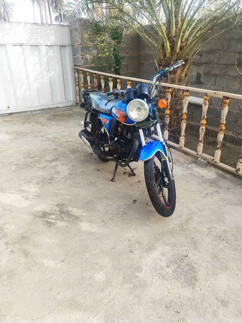 السلام عليكم من رخصة الادمن المحترم دراجه دايوان موديل 21مكفوله وجديده ***********سده
