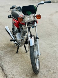 دراجة للبيع 2025 أوراق السعر 900 مستعجل ع بيعته الرقم 07727082051