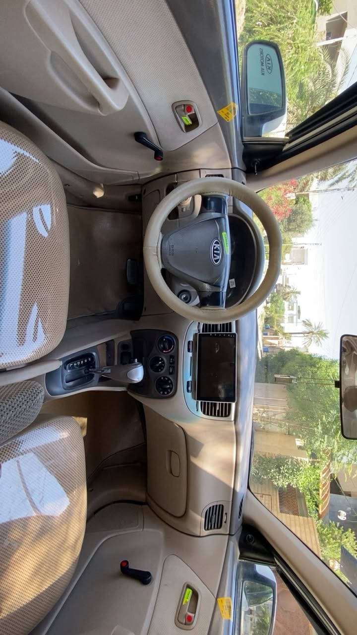ريو موديل 2008 خليجي حجم المحرك 1600
دوش كير محرك تبريد تاخم تاير حداديه كهربائي جاهز
قطعتين صبغ بدون ضربه اثر شخط رقم بغداد الدولي 
تبريد ثلج دوشمه السياره كامله سعر 75 مكاني بغداد حي الخضراء تصال ***********
