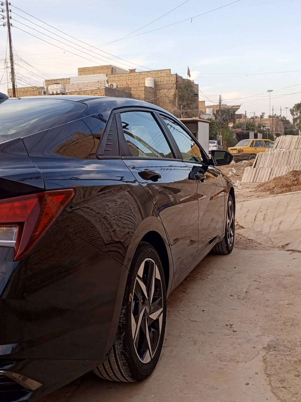 النتره 23واردامريكي معوقين 
بصره ماشيه 26الف فقط
بعدها مامرقمه 
حادث بنيد وعرضانيه مال ادعاميه فقط 
كفاله برانكيت وشواصي فقط بنيدمبدل 
مواصفات فول عده لفتحه 
شاشه 4وضعيات سبورت وثلجي وسمارت وان 
شاشه متصله كامل مكان ميسان 
اسعر 135
***********
