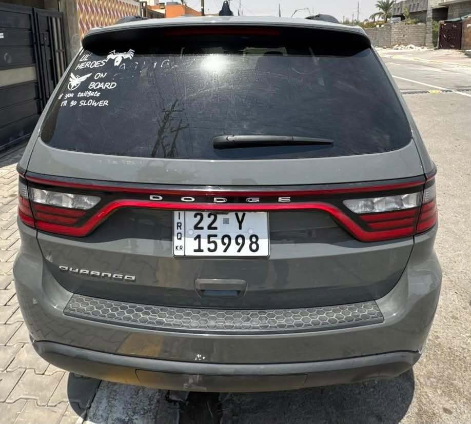 دوج دورانكو
الموديل 2023 sxt
اللون سمنتي 
الرقم / اربيل هزه وفحص جديد 
العداد ٣٩ الف مايل 
السعر / ٢٩٠ ورقة 
رقم الهاتف ***********
الضرر بدون أرباك بدون دواخل فقط جامرلغ الأمامي طرف السائق تجاري وباب السايق صبغ وتكحيل بسيط بالبنيد
