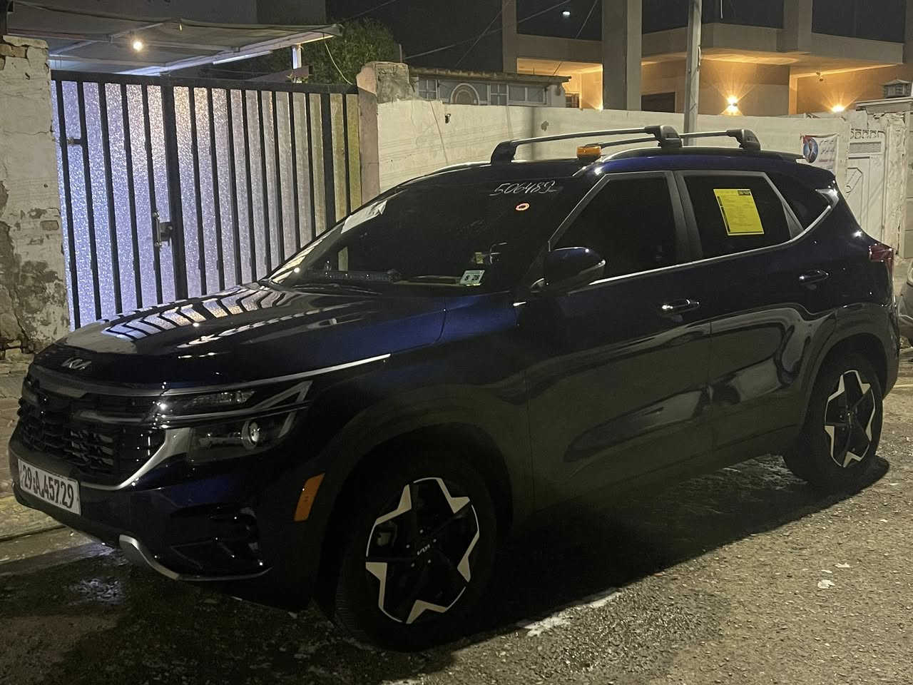 السلام عليكم للبيع سيلتوس م 24 رقم واسط معوقين ب اسمي وكاله ثاني يوم وارد امريكي جنطه فقط ومبدله نفس اللون  شرط دعاميه ل بلاديه مالتها فول مواصفات فتحه بصمه كشنات كهرباء …… سياره جديده برغي مناقصها ولاعوزها
الاستفسار …….
***********. 
***********
