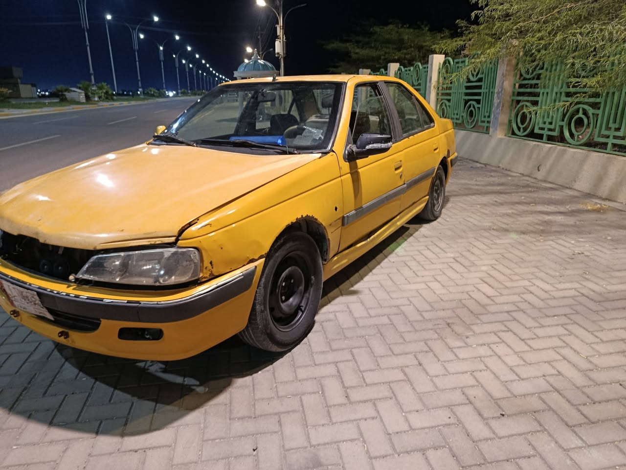 بيجو باص مديل 2015 سياره حلوه ما عده بس سنويه ضايعه اكو كتاب مرور وين يعجبك الطع سعر قفل 13 ورقه *********** خابرني واتاساب
