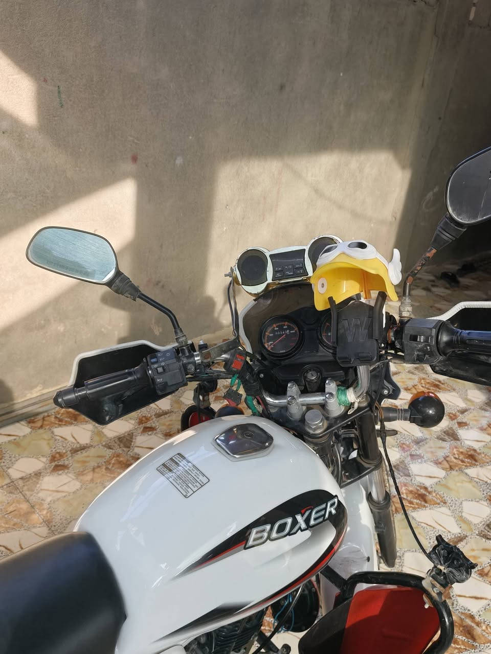 السلام عليكم 
دراجة للبيع موديل 2022 نظافة فول مرقمة والسعر مليونين ومية وبيها مجال 
رقم الهاتف *********** مخابرة رصيد واتساب العنوان بغداد النهروان
