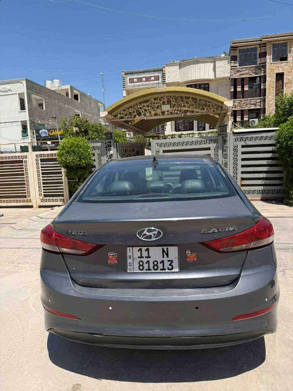 السلام عليكم ورحمة    ***********
🚗 الانتره 2017 للبيع
 👍🏻 تخم تايرات جديد
 💯 حداديه جديده
 🤚 محرك مكفول جديد ببلاد
بيه سياره قطعتين فقط صبغ
سنويه جديده لل 36
هزه جديده سياره
تحويل مباشر السعر 115 $ بيه مجال بصيط حيل
