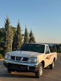 نيسان بيكاب • ٢٠١٢ • قم