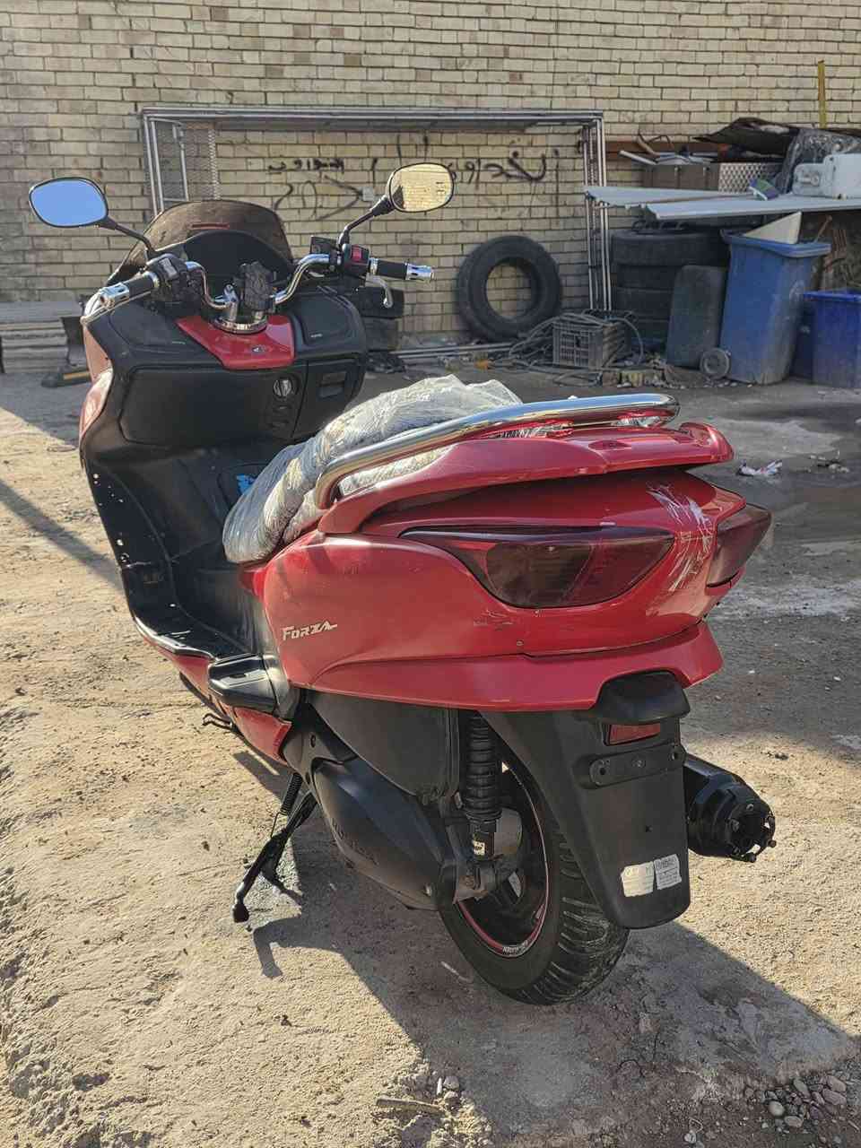 للبيع، فورزا 0 8. جديدة انتصال على هذا الرقم *********** مكان بغداد. السعر850 بيها، مجال
