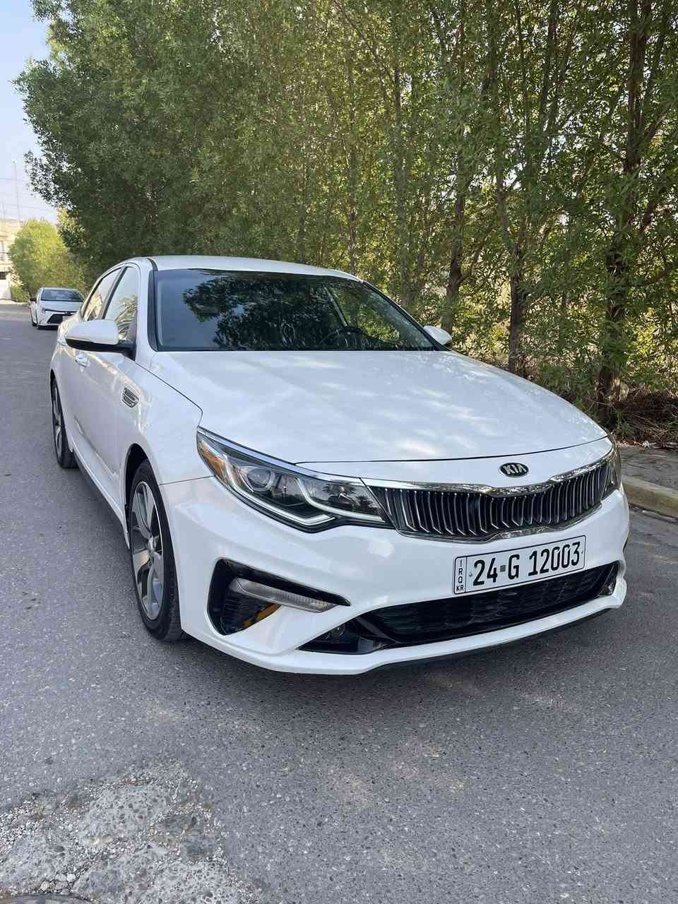 السلام عليكم
كيا اوبتما موديل 20 فئةS السيارة رقم شمالي بسمي
حادثها جدا بسيط نص البنيد ونفسة مصلح بدون دواخل بدون ايرباك ليبل واحد السيارة
مكفولة من الضربة والتبديل والشخوط والبارد كلة بلادي
مواصفات فول بلا فتحة
بصمة&رادارات&قيادة ذاتية&كشنات جلد&كشن كهرباء&حساسات&دبل صالنصة ودفيوزر رياضي بلاد&انظمة قيادة&وشاشة جبيرة والباقيات معروفة
مكينة2400 جي دي اي 
كير ومكينة بلادية برغي ممفتوح بيها مكفولة حتى من تنقيص
ماشيه41 الف 
تخم تاير جديد وصدر وتبريد بلادي
مكان بغداد
رايدها 157 وبيها مجال
للاستفسار ***********
