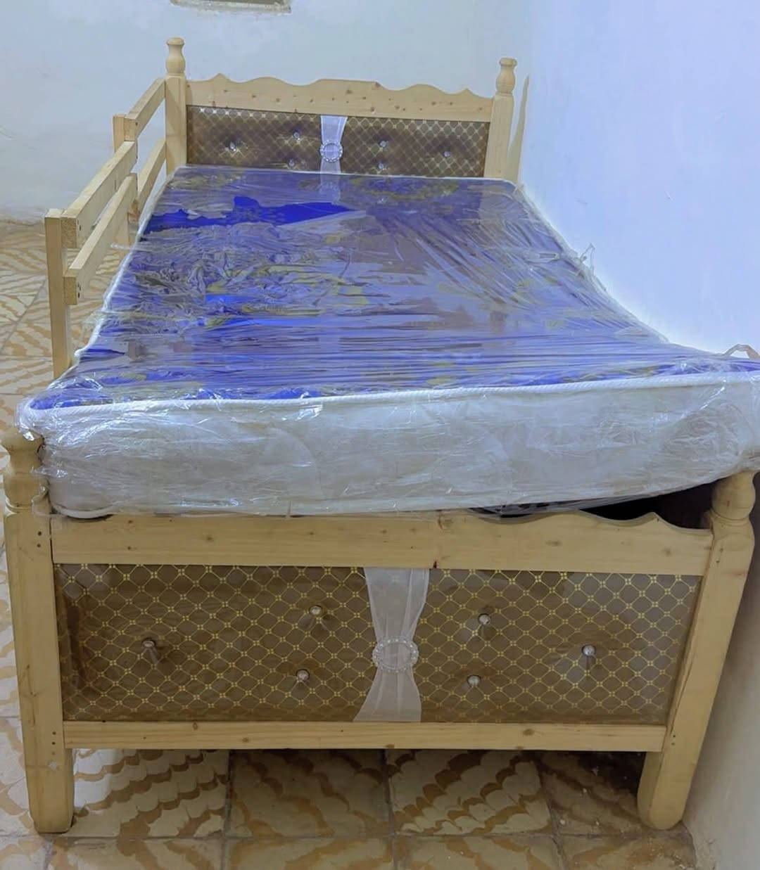 عندي هذه الجرباية نفر ونص ووياها الدوشك المكان بغداد


**إذا كنت صاحب هذا الإعلان وتريد حذفه لأي سبب، رجاءا أرسل رسالة إلى الدعم الفني**
