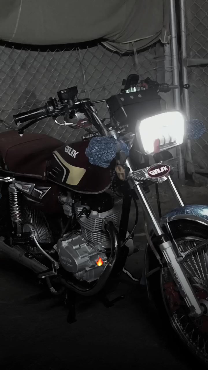 السلام عليكم
للبيع او للمراوس 

دراجه تايكر 

موديل ٢٤ شكل ٢٥

دراجه كفاله عامه 

كفاله شاصي 

كفاله محرك 

الاوراق كامله ٥

دراجه ماعايزه شي فقط هورن واشاره خلفيه فقط

الدراجه كلش جديد يعني شغل واطلع 

مكاني بعقوبة تقاطع القدس معارض الحديد 

هــ***********
