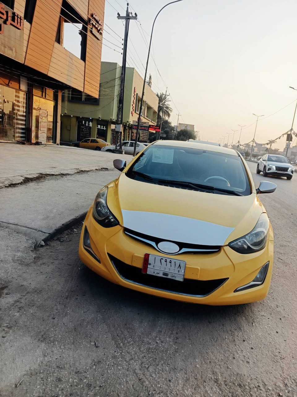 يالله النترا. موديل 13. سيارة امريكية مكينة 1800دوش لمرغوب كير مكينة حدادية تخم تاير خير من الله دوشمة ارضية وتنتة وسفريات حادثهة مال امريكة قبق جنطة بدون جاملغات وبل عراق مبدل بنيد بدون قطرة دواخل سيارة رقم بابل شرط التحويل مصفرة من كلشي.
مكاني بابل حلة شارع 60 
***********
سعر 96
