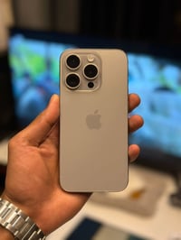 15 برو ماكس شرق اوسط بطاريه 87 ذاكره 256 سعر مليون و50 07711792093