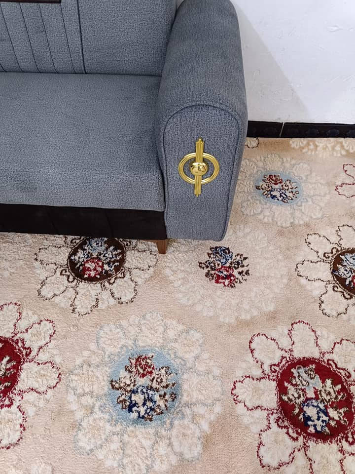 ديوان ١٠ نفرتفصال  غير مستخدم جديد  قماش كتان اصلي اسفنج عالي سوبر الشراي يتصل *********** أربيل, العراق
