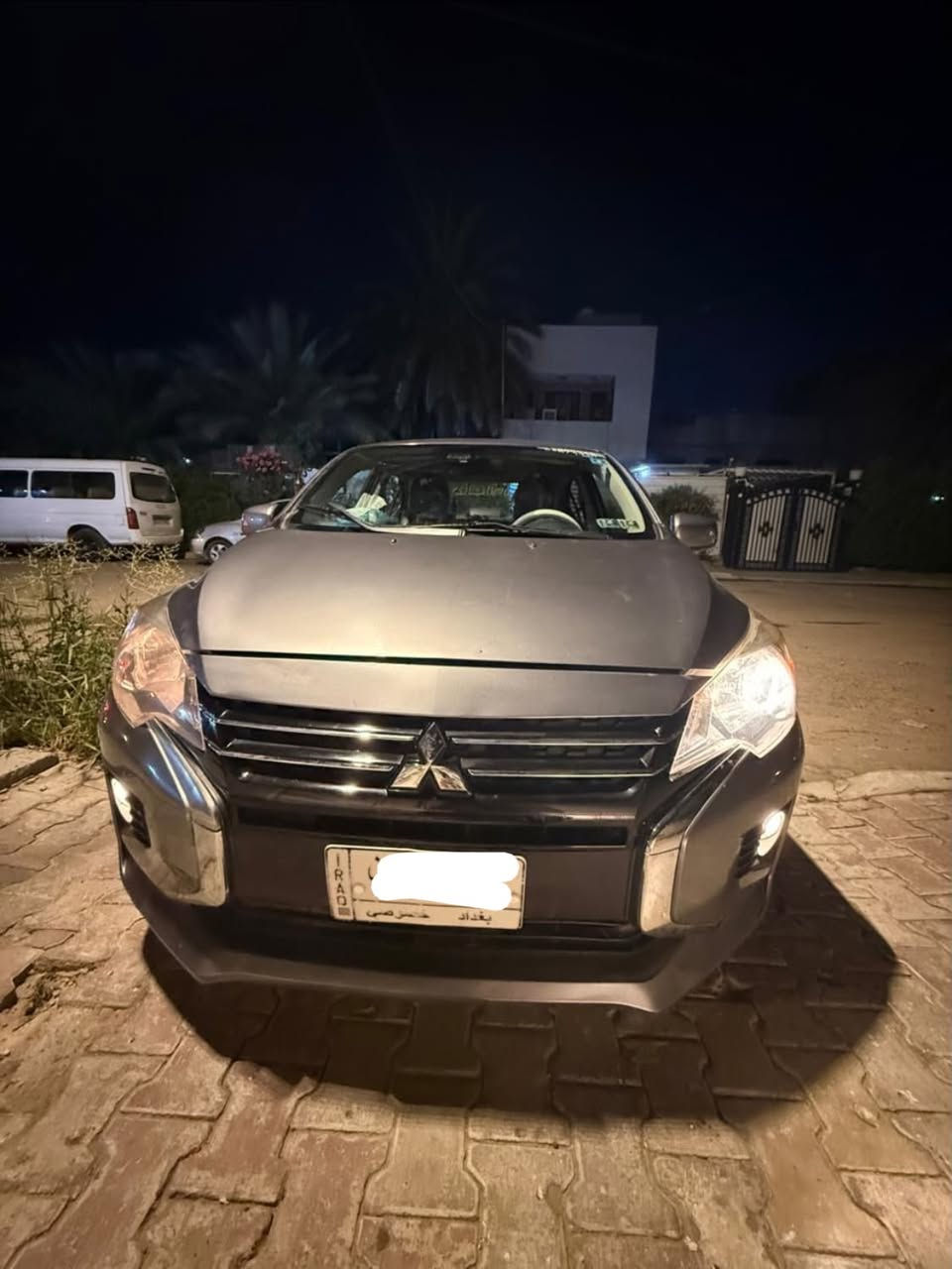 ميتسوبيشي ميراج 2023
السياره حادث جاملغ حلو مو قوي
بدون ايرباك بدون اي صبغ
بيها تبيدل باب بلادي تفصيخ هنا اني مبدل الباب ب أيدي 
***********
سعرها ٩٥ ورقه وبيها مجال 
بأسمي تحويل مباشر 
رقم بغداد
متسيوبيشي ميراجg4
ماشيه ٣٩ ميل فقط 
بدون ايرباك وبدون صبغ
موصفات السياره
شاشه جبيره+ كامره خلفي
بلتوث+ كار بلي
رادار توقف ذاتي
مثبت سرعه
مانع انزلاق 
اواكس شحن
بك لايت لد
نظام ايكو وسبورت
تحكم مري كهرباء
تحكم ستيرن كامل
3 سلندر 1200
انسى صرف بانزين
