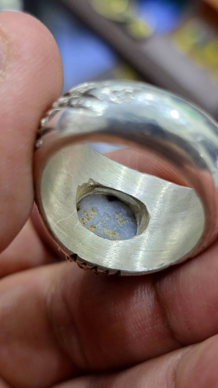 نعرض لكم القطع النادرة
(كل الي موجود في المنشور قديم اصل وفصل) 
صياغات يدويه تواصل على الخاص او ***********
@إشارة
