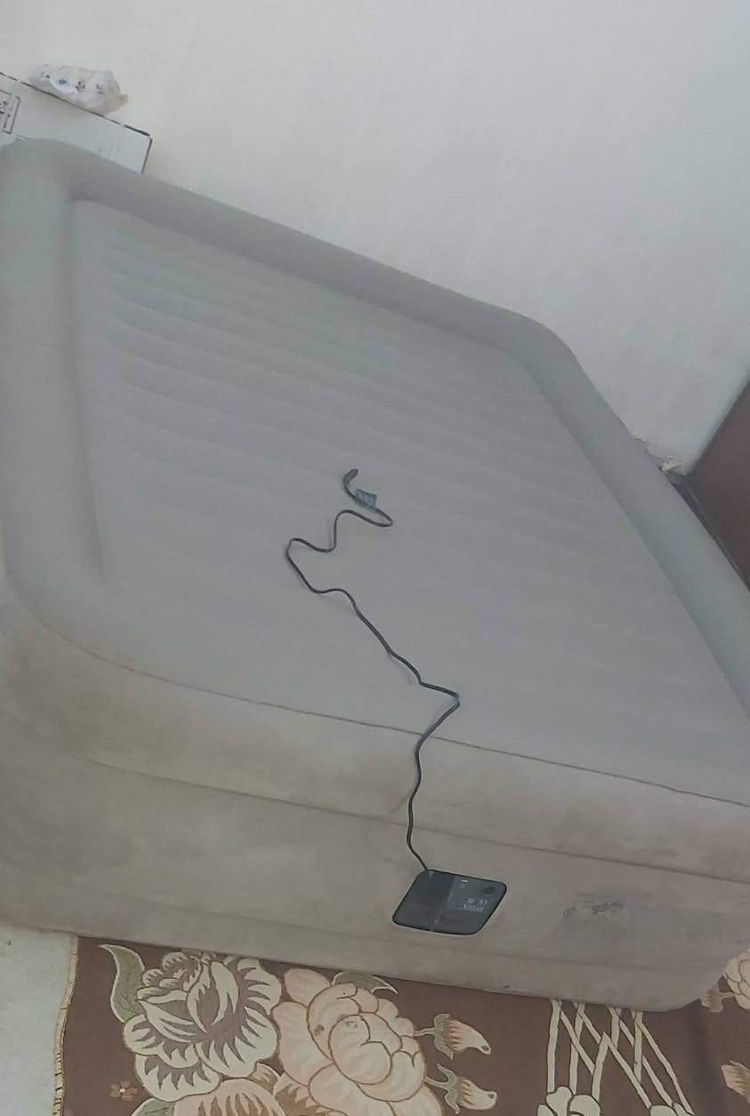 دوشك نفخ هواء للبيع ***********
