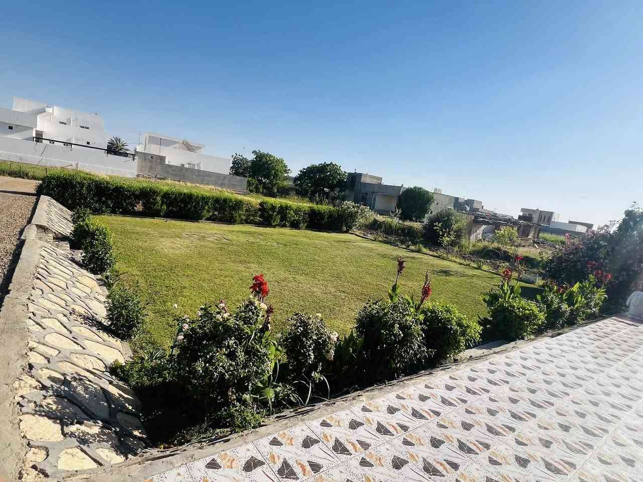 للبيع بيت طابق اول غرفتين صاله ديوانيه مطبخ غرفه وحده طابق ثاني مشتمل غرفتين صاله مطبخ مساحت الگاع دونم مكان جزيره الرمادي شارع جرايشي سعر تفاصيل ادخل خاص


**إذا كنت صاحب هذا الإعلان وتريد حذفه لأي سبب، رجاءا أرسل رسالة إلى الدعم الفني**