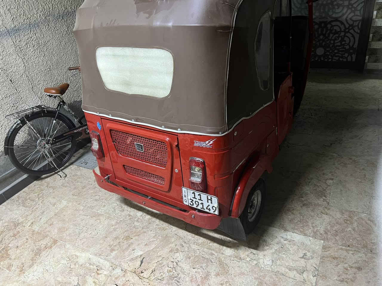 *********** سعره ٩٥٠٠ بيه مجال حك جيه
