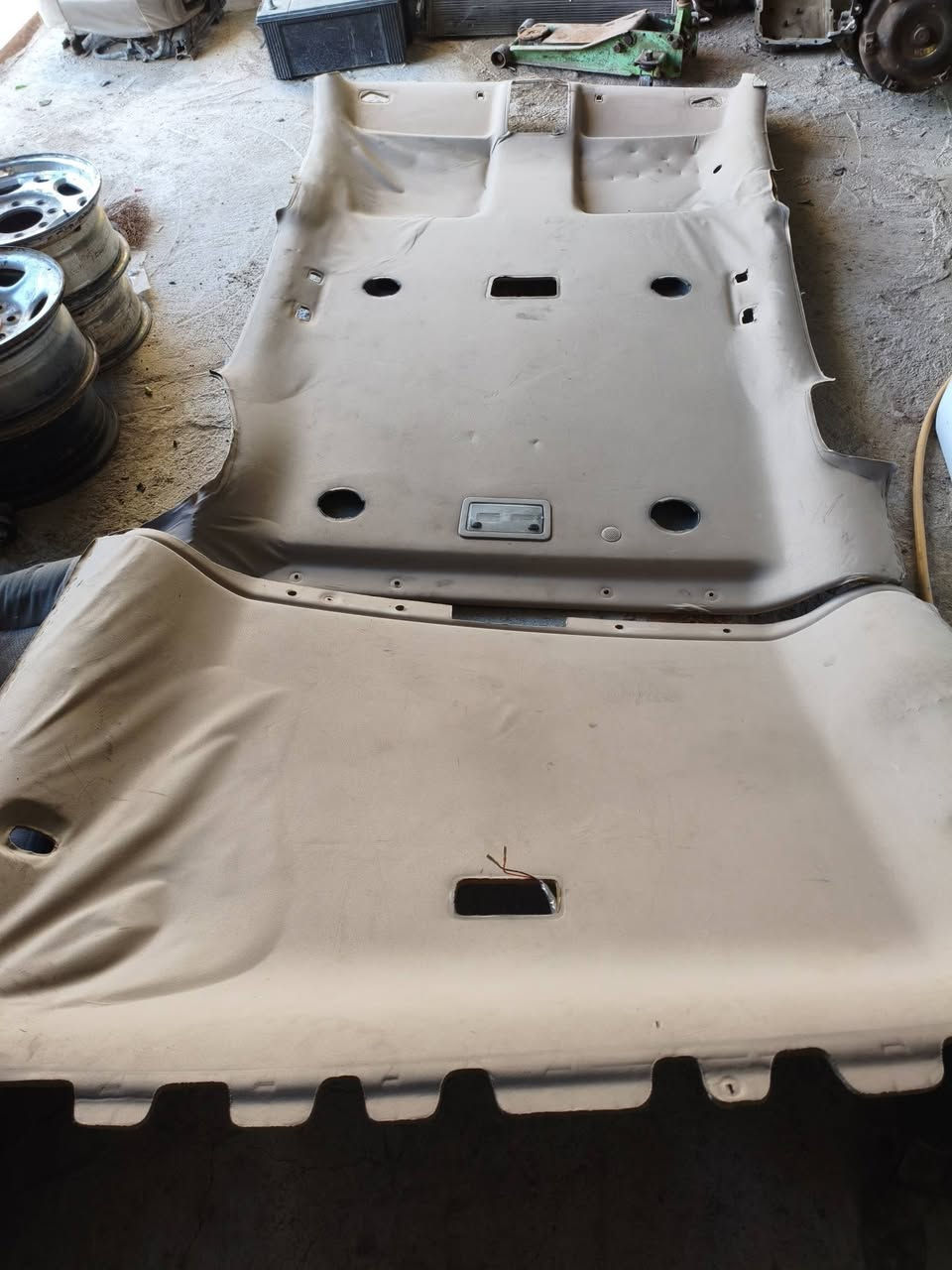 سلام عليكم غراض يوكن فحل تفصيخ لبيع العنوان السماوه قظاء الرميثه رقمي تصال او واتساب*********** يوجد توصيل جميع محافظات العراق 🚛🚛
