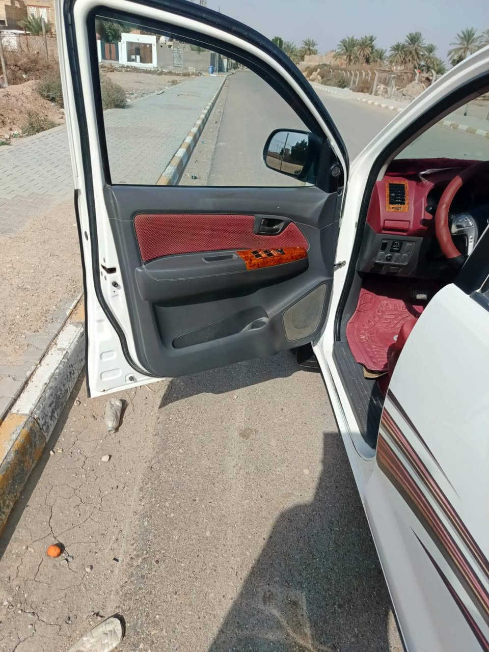 السلام عليكم
بيكم فلاونزه موديل 2015
كفاله عامه تخم تاير جديد كهربائيات جدد شاشه بعدها على وضع الشركه رقم واسط وشرط على السونار السعر 225وبيها مجال ما اجاوب على الخاص رقم موبايلي ***********
