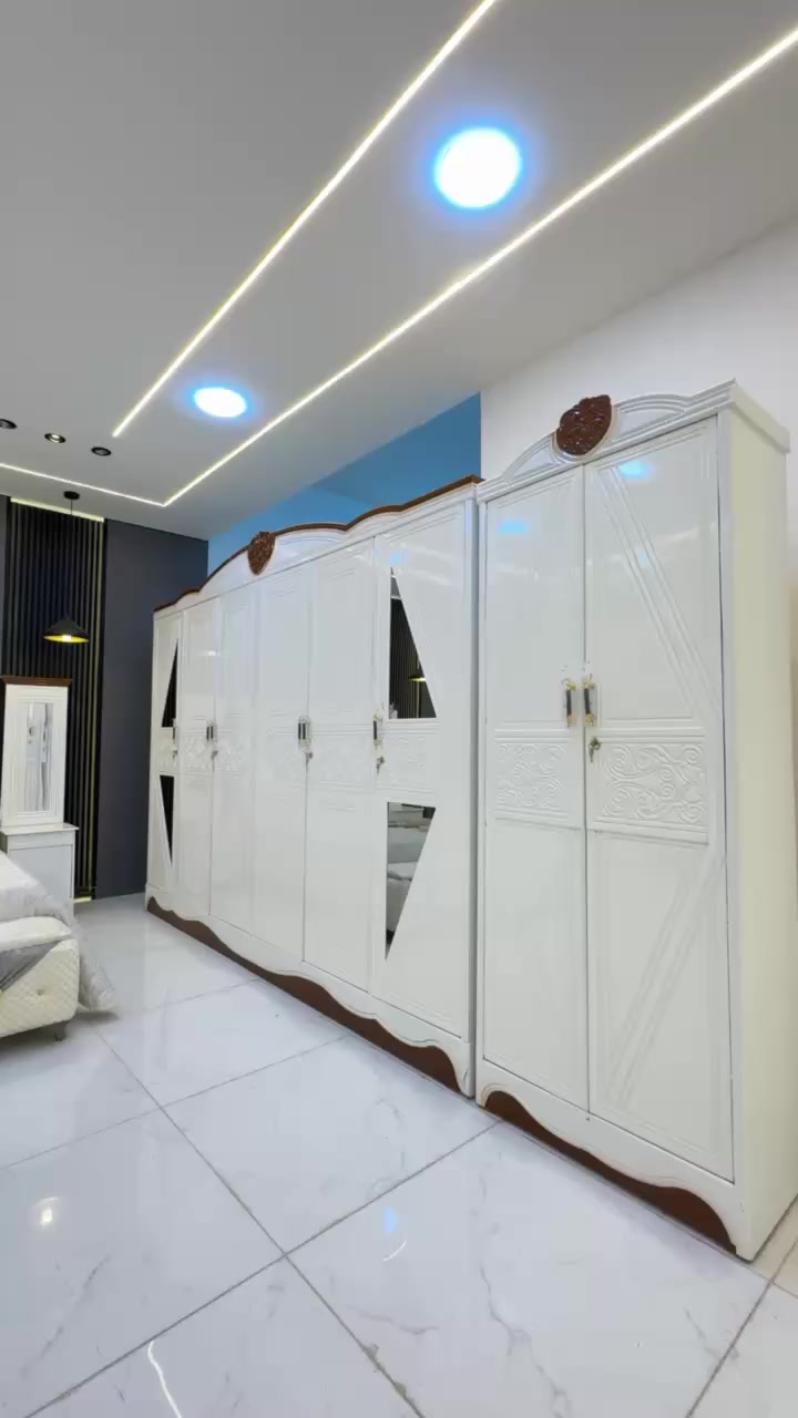 الموديل الصاج الجديد 🆕 

السعر مليون 100فقط 

غرفه نجاره شغل عراقي 🛌

متكونه من 9 قطع مميزه 

الكنتور ارتفاع 250 طول 320 

مع الزاويه مجموع الطول 4 امتار 

السمك الخارجي للغرفه 4 ملم صاج

والسمك الداخلي 3 ملم صاج طبيعي 

سعر الشازلون الخزان 75 الف 

سعر الشازلون المقعد 50 الف 

متوفر توصيل وشد داخل بغداد 😊

متوفر توصيل وشد لكافة محافضات العراق 🇮🇶

G


**إذا كنت صاحب هذا الإعلان وتريد حذفه لأي سبب، رجاءا أرسل رسالة إلى الدعم الفني**