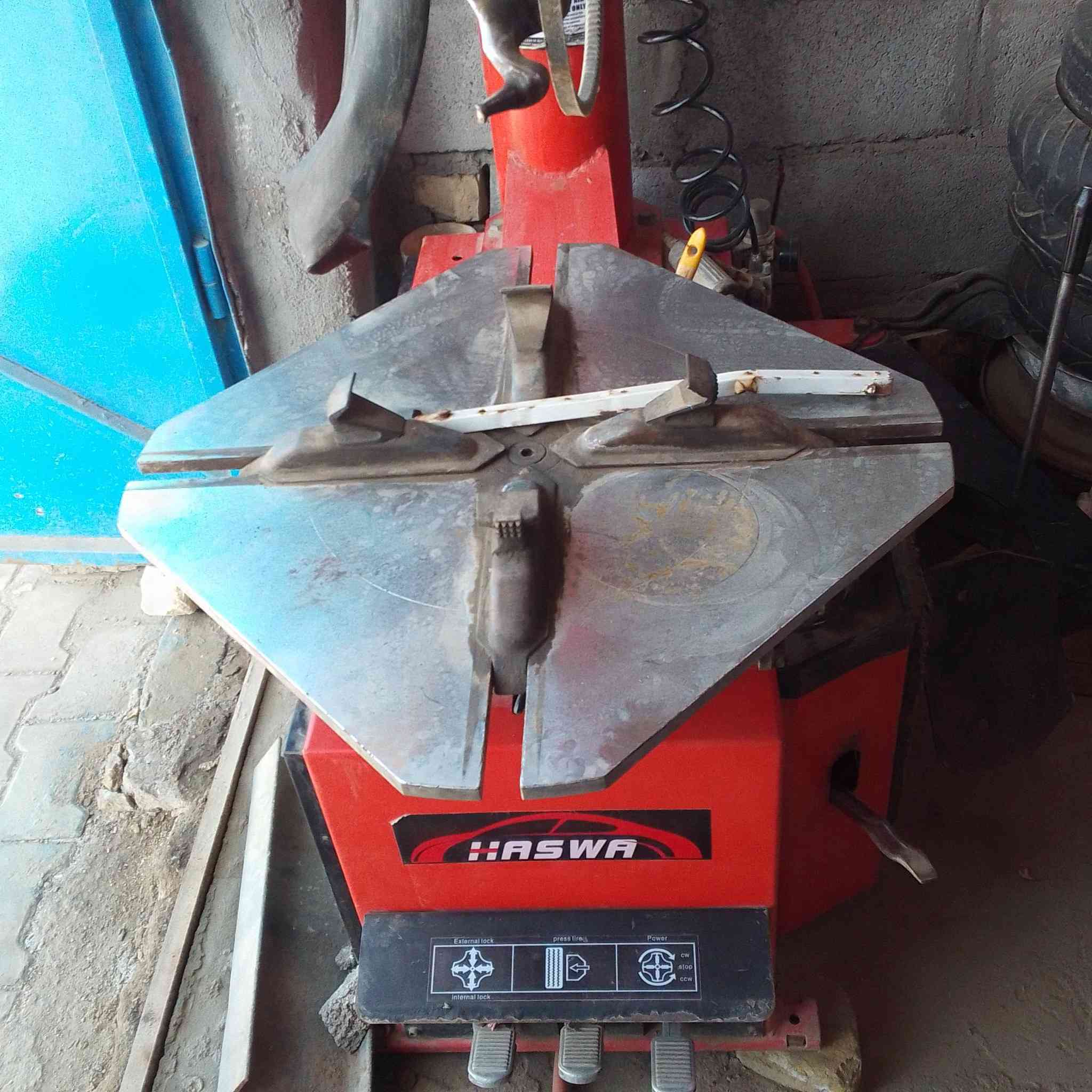 كمريسرايطالي زاد خالعه 24 للبيع الاستفسار تصال على هذا رقم *********** العنوان العماره
