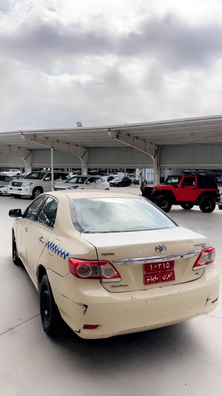 بیکاشۆ بیلاد تەکسی مۆدێل 2011سەنوی تازە بەناو خۆمانەوە گێڕ عادی مەکینە 18 سەیارەکە حیزام سبوخە سەقفی بۆیاخ نیە داعمو لێدراوی قورسی نیە گێڕو مەکینەی زۆر پاکەو ماڵی دۆسە شوێن سەیسادق گۆڕی نۆیش دەکەم 
*********** حلبجة, السليمانية
