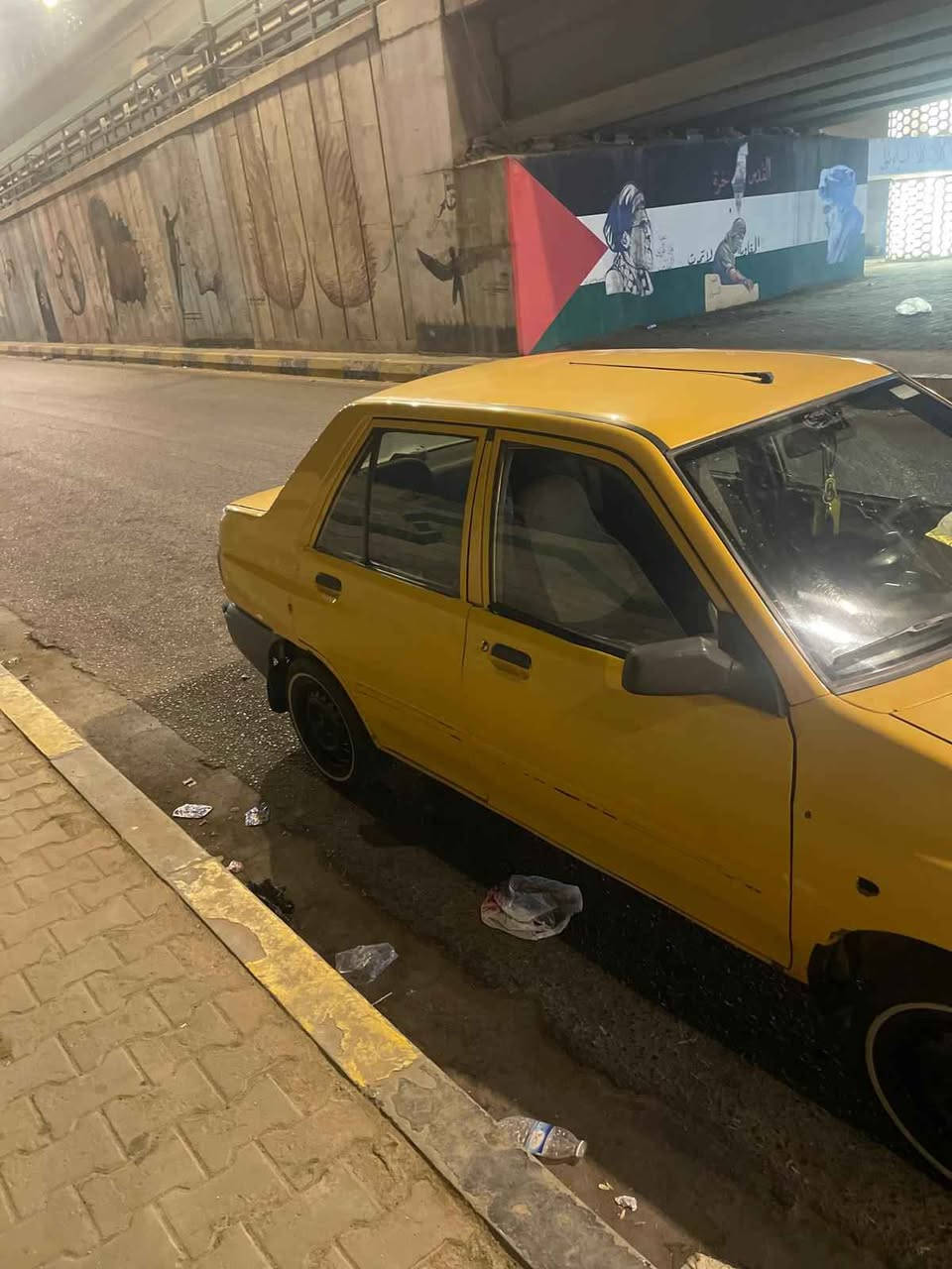 سلام عليكم سايبه مديل 2015 للبيع بسامينه رقم انكليزي نجف مصفره هيئه وغرامات السعر30$ وبيه مجال حق لجيه الاستفسار الاتصال ( *********** ) النجف, العراق
