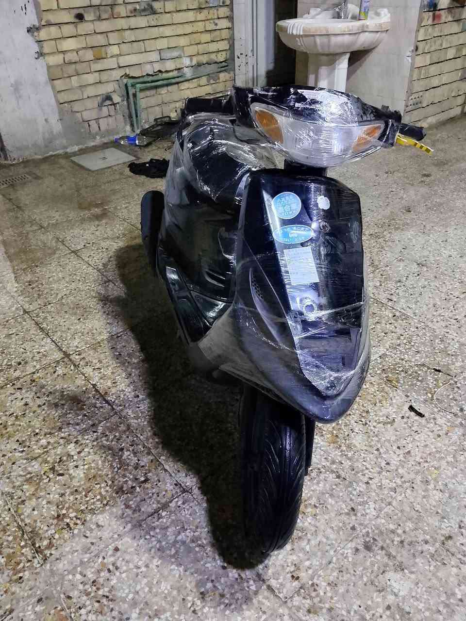 السلام عليكم ماكس قجمه للبيع بيه صالنصه صجميه اصليه
 السعر 200 المكان بغداد مدينه الصدر
***********
