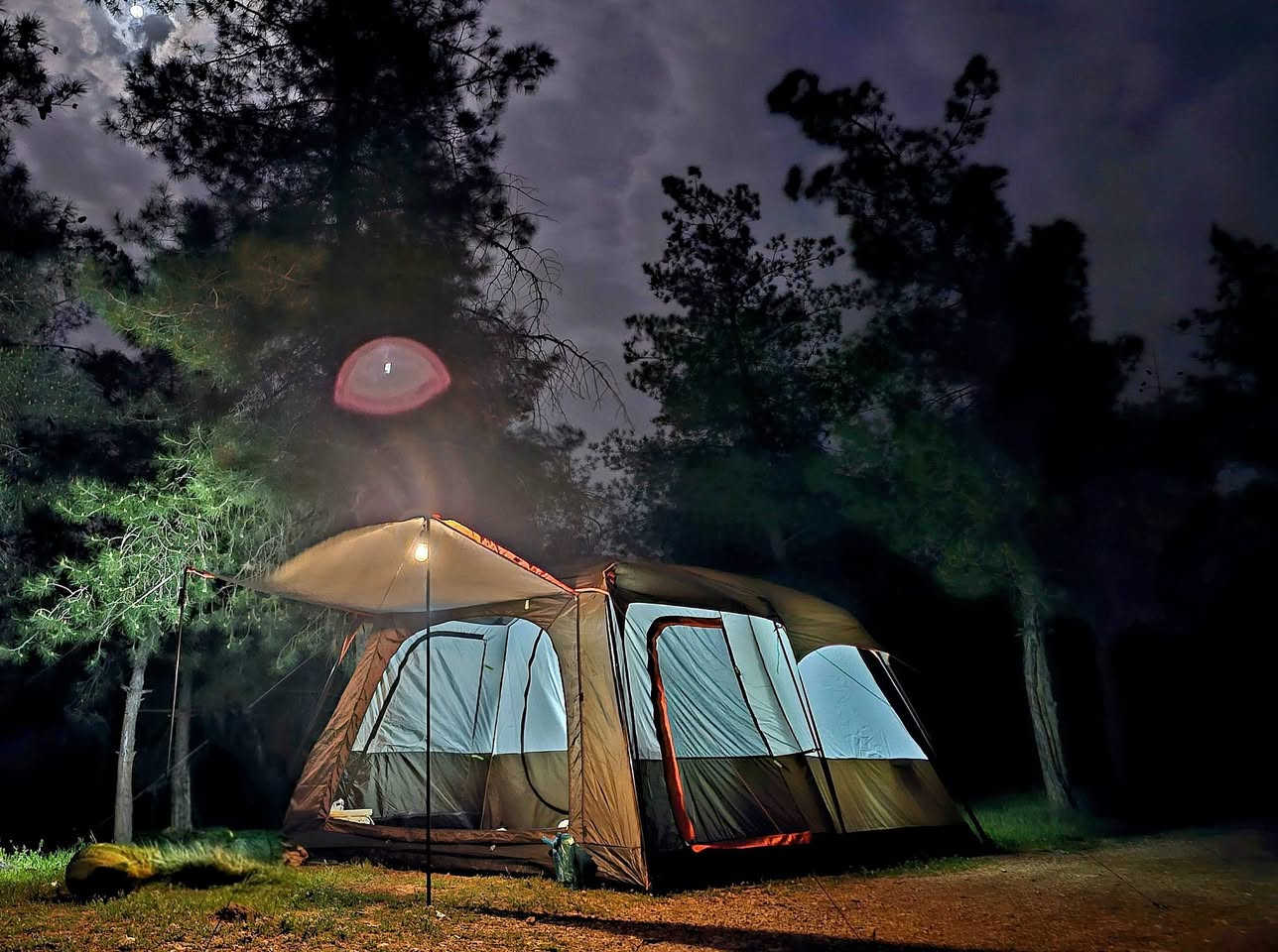 خيمة للبيع (مستعمل)
نظيف جدا
٣٢٠سم في ٢٢٠سم  في ١٨٠سم 
مع كل اغراضة
١٠٠ ألف


**إذا كنت صاحب هذا الإعلان وتريد حذفه لأي سبب، رجاءا أرسل رسالة إلى الدعم الفني**