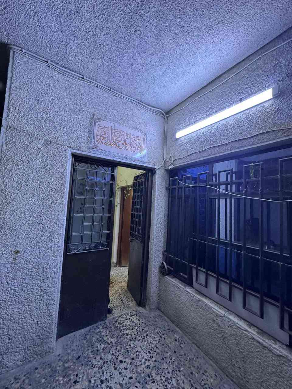 بيت للبيع في منطقه شهداء البياع المضخه الأول
بيت طابو صرف
مساحته 150م
يحتوي على طابقين
ثلاث غرف نوم
وكراج
للأستفسار ***********
