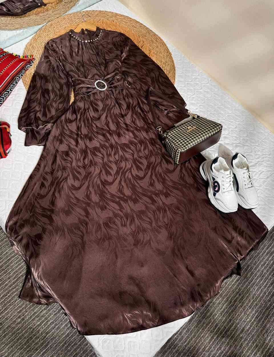 🧿﷽ وعلى الله توكلنا 🧿 

# شعارنا التميز  L M 💫
#الموسم. الصيفي. 💫

فخامه. وجمال. المديل فستان  يطك بلكاع روووعه 

🧶🧶نوع الخامة جاكار تركي  ❤️

المقاسات   38🌹40🌹42🌹44🌹46🌹


**إذا كنت صاحب هذا الإعلان وتريد حذفه لأي سبب، رجاءا أرسل رسالة إلى الدعم الفني**