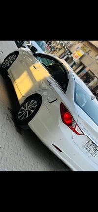 سوناتا ٢٠١٤ خليجي رقم بغداد مميز مكينه ٢٤٠٠ مامفتوحه شركه عامه قطعتين ...