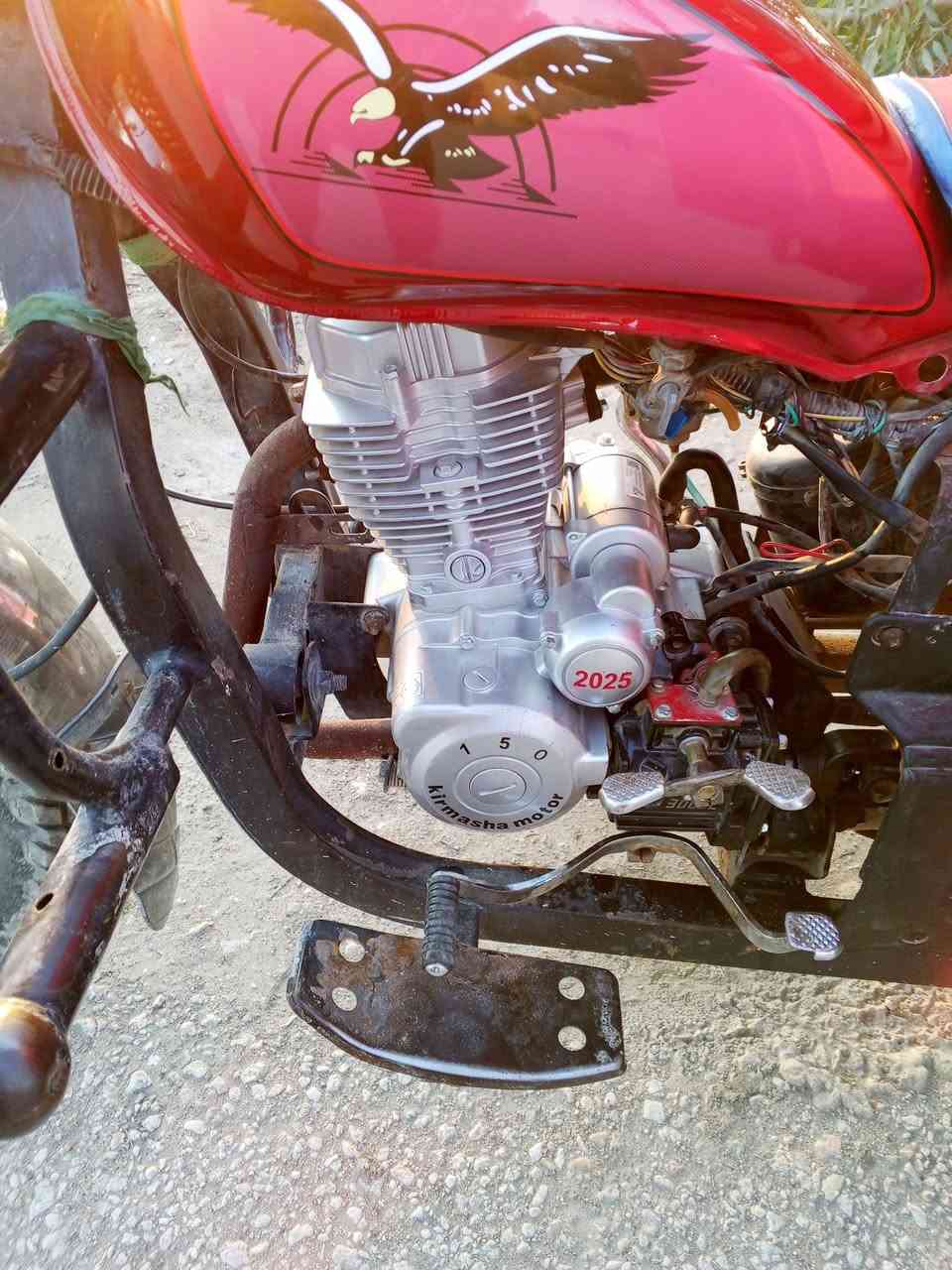 سلام عليكم ستوته للبيع مديل 17رقم الماني نجف سنويه لل28 محرك 25 كير بوكس جديد تايرات خطه جديد تانكي جديد شاصي نضيف لستوته جاهزه ماعيزه شيء السعر 1800 وبيه مجال للشراي المكان نجف قضاء المشخاب للتواصل عله هاذ الرقم ***********
