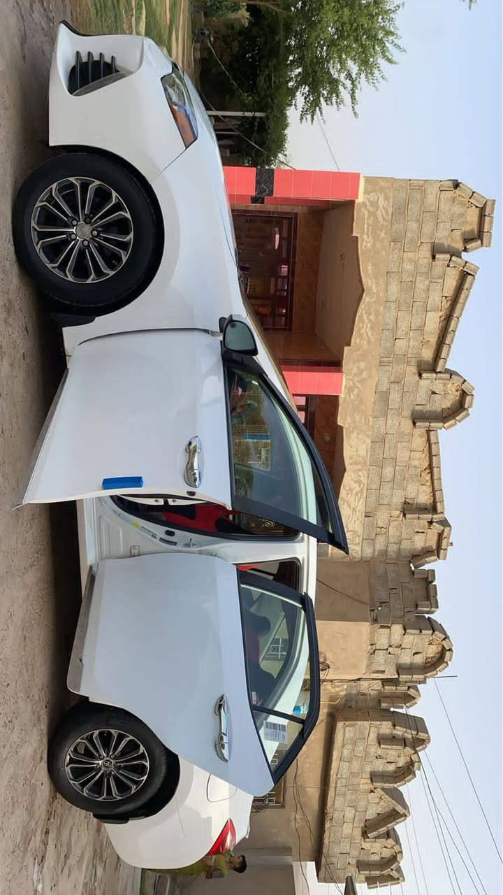 السلام عليكم. كورلا 17 LE ضرر جاملغ وبونيد بيها دواخل باللغد شويه ،ماشيه 90 رقم اربيل  
السعر 146 وبيها مجال قليل 
***********
