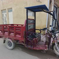 ستوته شحن 6 بطاريات بطاريه. حجم كبير 58امبير  موديل 25 نضيفه اي نقص ما...