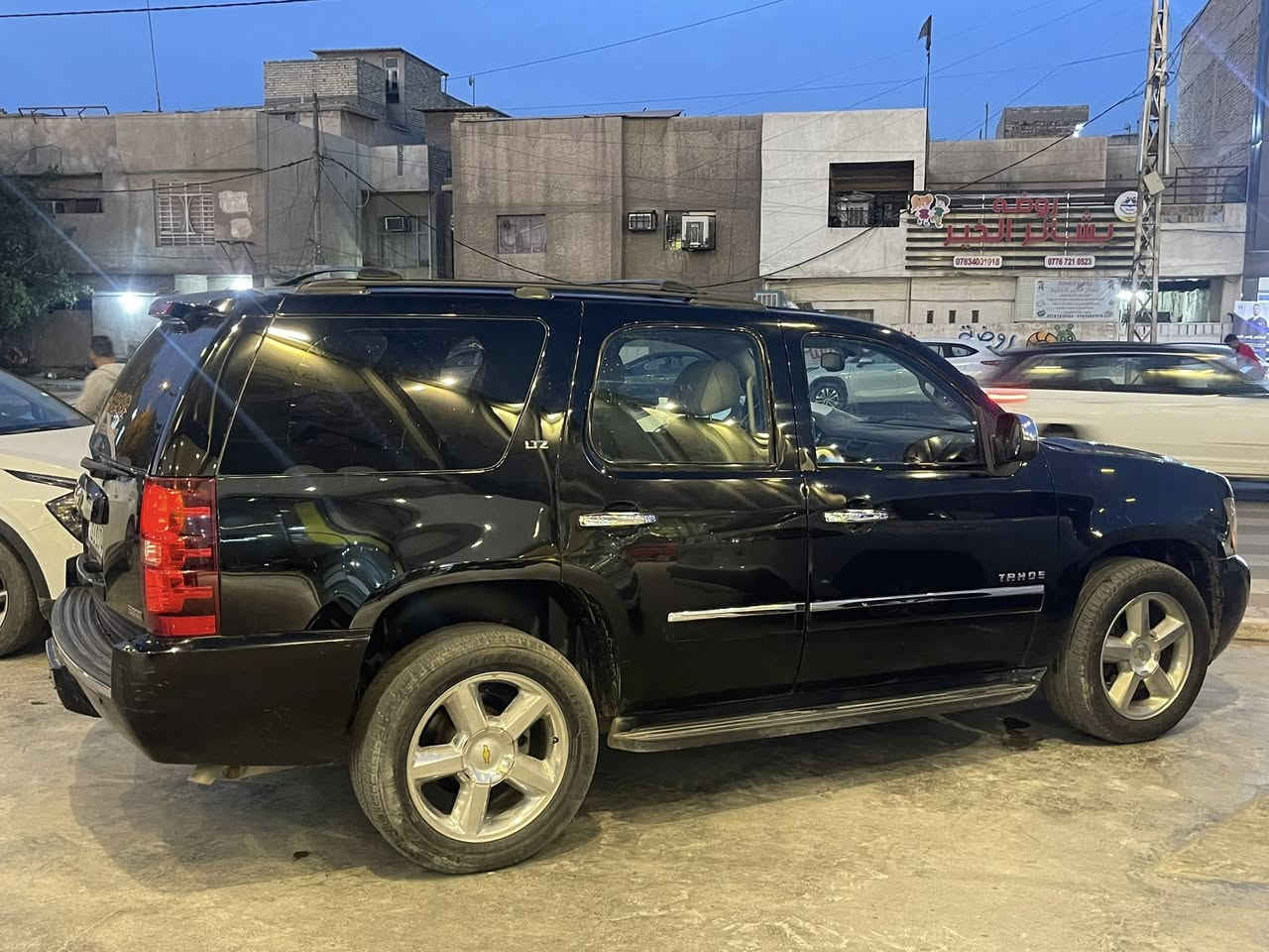 سلام عليكم سياره للبيع
شوفرليت تاهو 2011  أخت زيروو 
 خليجية وكاله المنصور 
مكفوله كفاله عامه 
موديل 2011 
فول مواصفات LTZ 
رقم سليمانيه دولي جديد وسنويه جديده باسمي تحويل مباشر 
ماشيه 156 الف كيلو 
استخدامي شخصي فقط
مكان بغداد الكاظمية 
رقم الهاتف : *********** 
السعر : 265$
