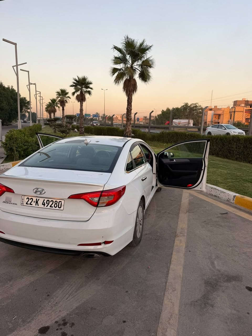 سوناتا 16 امريكي اربيل ب اسمي تحويل شوكت ما يعجبك او تريد وكالة
ماشية 120

كلشي بيها نضيف وين ما تريد افحص

حادثها جاملغ  امامي ايسر ما واصل شاصي وصل لغد شي بسيط كلش

تبريد يخبل

لايتات عدسات زنون

السعر 

115 وبيها مجال مكاني الغزالية

ما متواجد ماسنجر

***********
