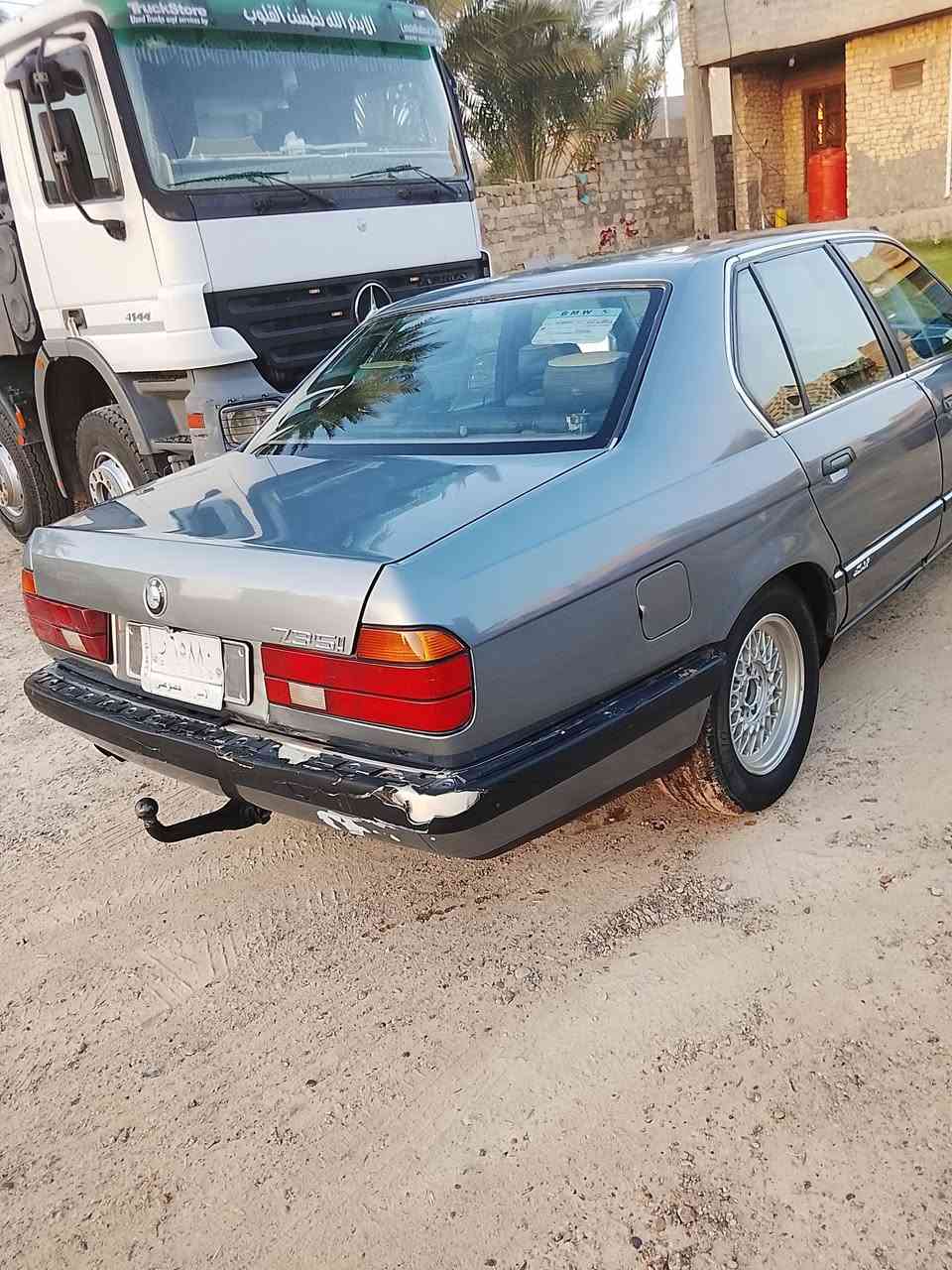 اسلام عليكم ورحمه الله 
مكلف بنشر بي ام رايدها 50 $. للاستفسار هذا ***********
