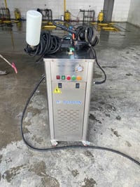 جهاز بخار  مستخدم مرتين مشتغل بي وجان بالمخزن وغراضه كامله بي منفذين ب...