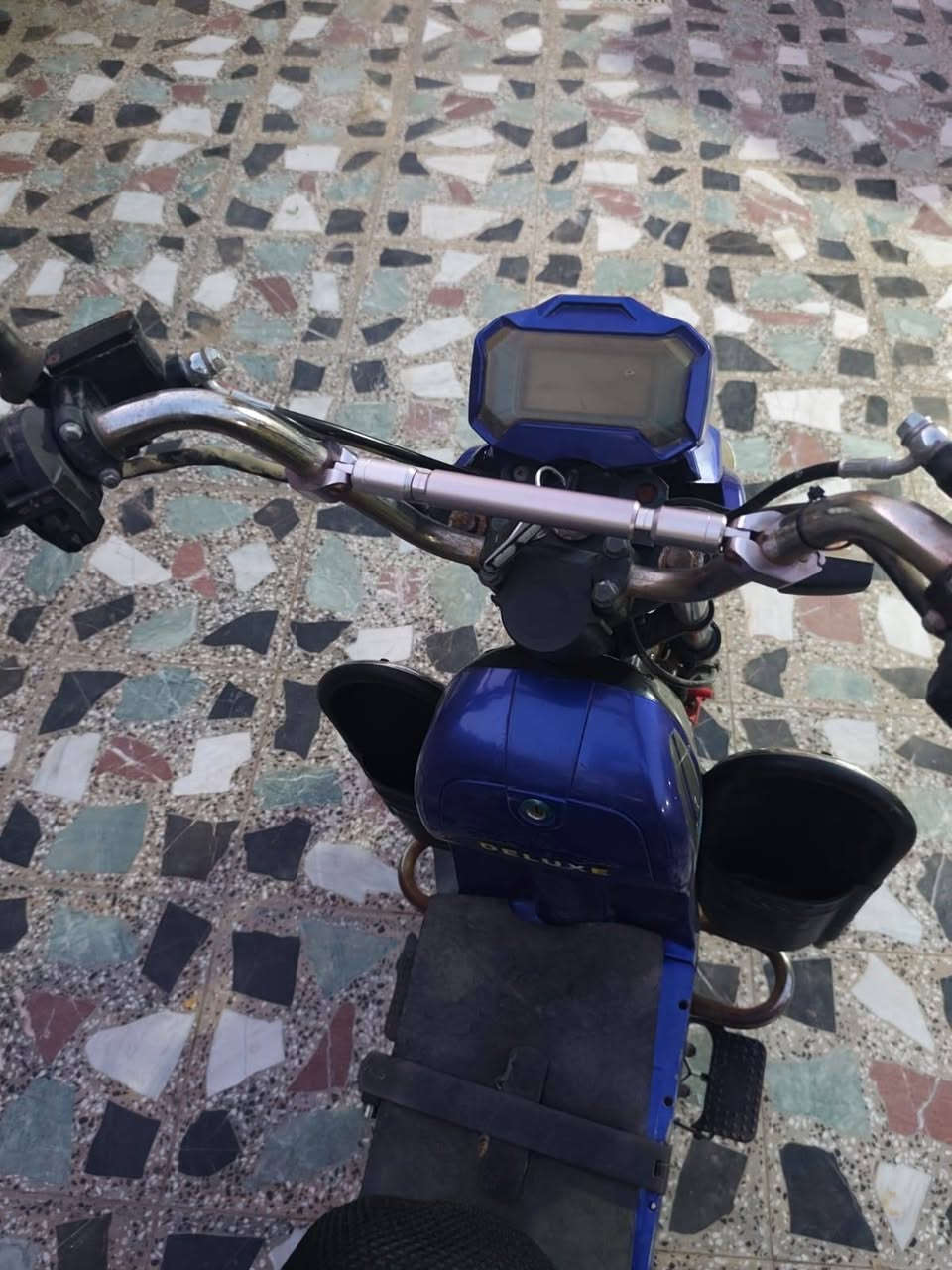 سلام عليكم دراجة شحن هارلي ديلوكس من حسن وحسين دراجة نضيفة ما بيها اي نقص بطاريات قبل كم شهر بدلناهن  كهربائيات هورن دبل اشارة السعر ٥٠٠ وبيها مجال مكاني بغداد بوب الشام


**إذا كنت صاحب هذا الإعلان وتريد حذفه لأي سبب، رجاءا أرسل رسالة إلى الدعم الفني**