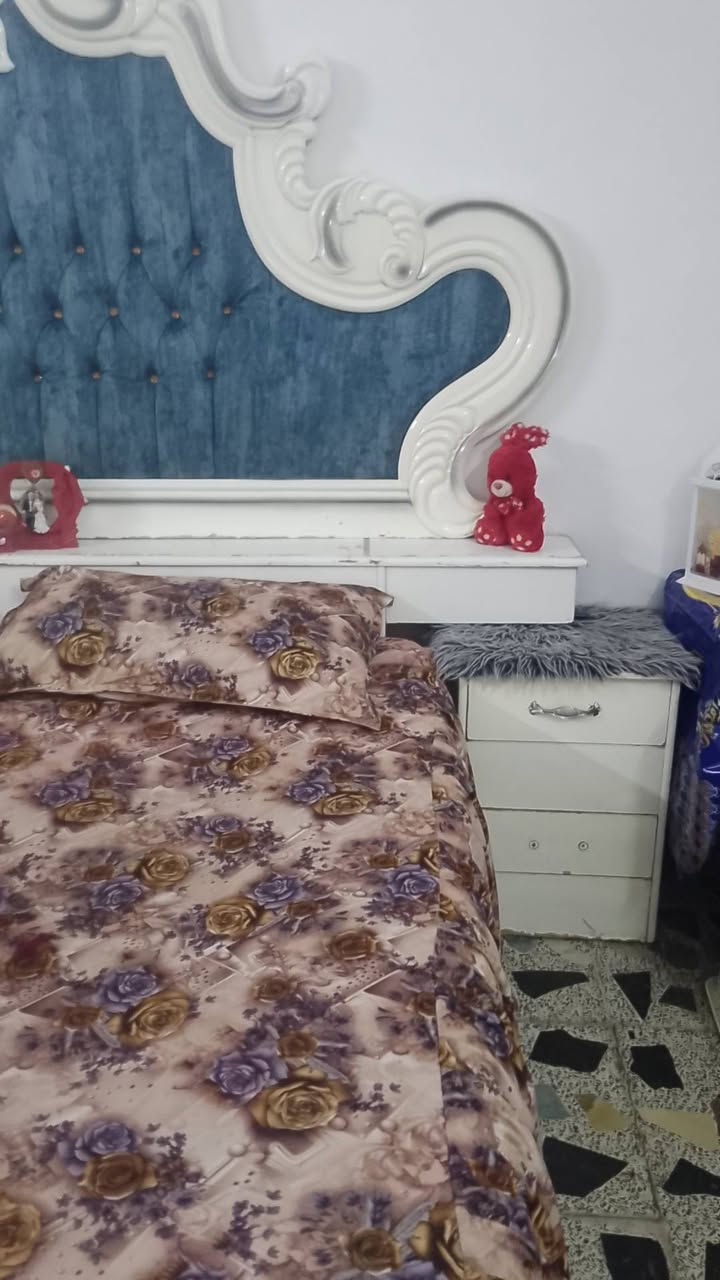 غرفه للبيع خشب عراقي موديل تركي 9قطع 750 وبيها مجال ماخذتها بمليون و600


**إذا كنت صاحب هذا الإعلان وتريد حذفه لأي سبب، رجاءا أرسل رسالة إلى الدعم الفني**